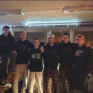 Meet your Posher, Brady